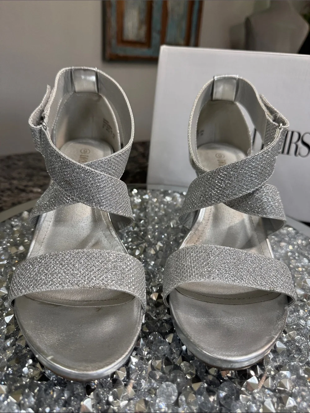 Dream Pairs Silver Glitter Strappy Wedge Sandals EUC 9